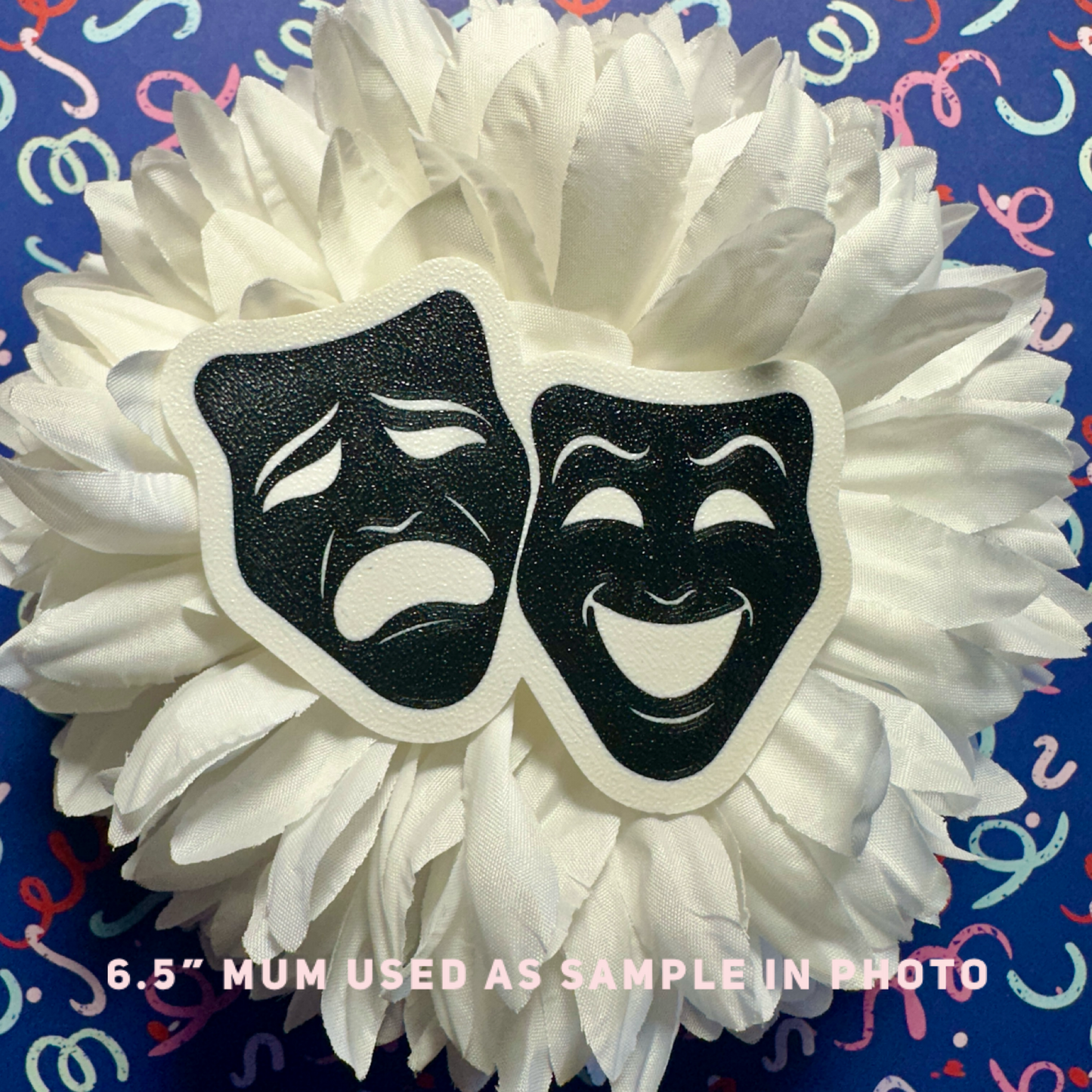Large Theatre Mask Homecoming Trinket, BLACK