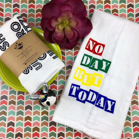 Rent Musical Kitchen Towel-broadway gifts-mightywithalltrades